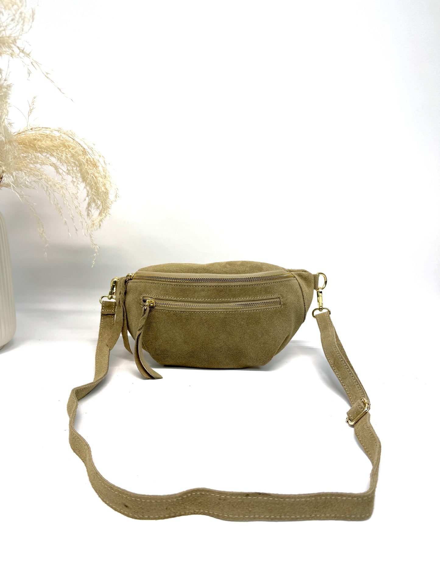 SAC EN CUIR BANANE SUÈDE - COLLECTION URBAN NOMAD