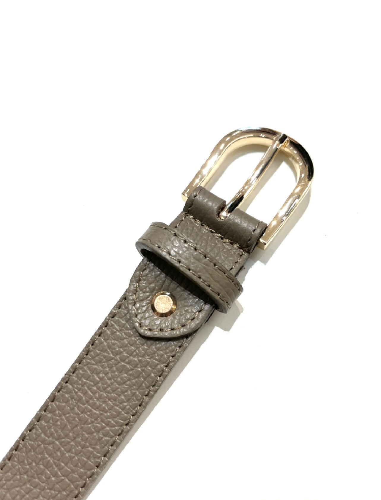 (7€50 pièce) LOT DE 4 CEINTURE CUIR ITALIEN À BOUCLE DORÉE T85/T90/T95/100