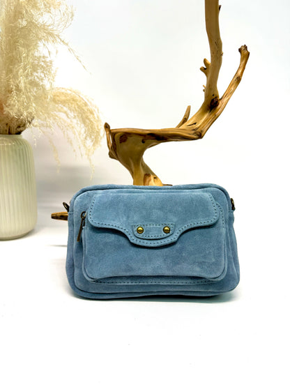 SAC BANDOULIÈRE EN SUÈDE AVEC RABATS À RIVETS