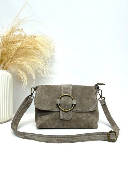 CHIC ITALIAN LEATHER RING BAG