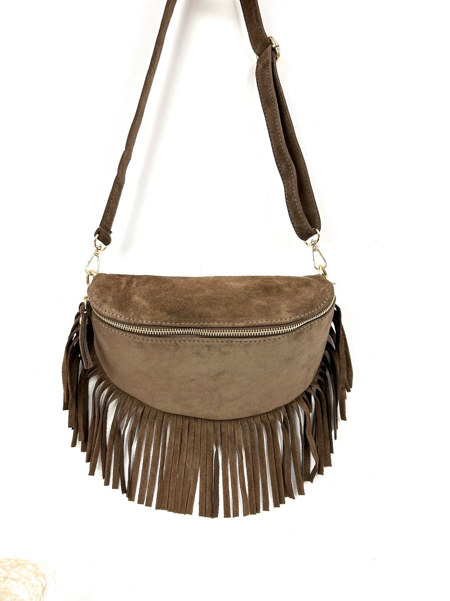 CHIC ITALIAN SUEDE LEATHER BANANA HOLSTER WITH FRINGES