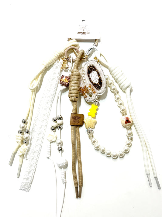 PORTE CLÉ SAC GRIGRI - COLLECTION VIVA COLOR "Café au lait"