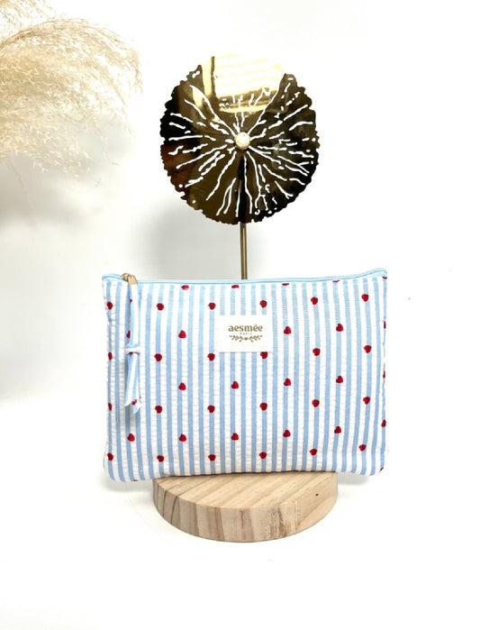 TROUSSE À RAYURES COLORÉES ULTRA PRINTANIÈRE AUX PETITS COEUR D’AMANDES
