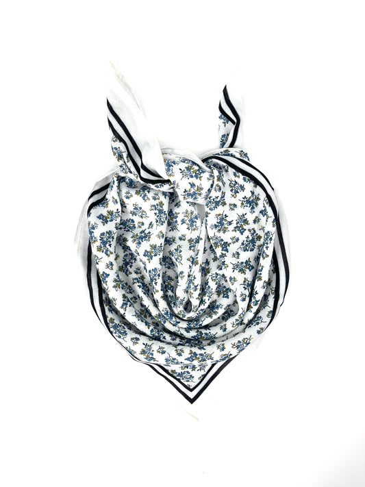 (3€ pièce) LOT DE 2 CARRÉ TISSÉ NOUVELLE TEXTURE 25309