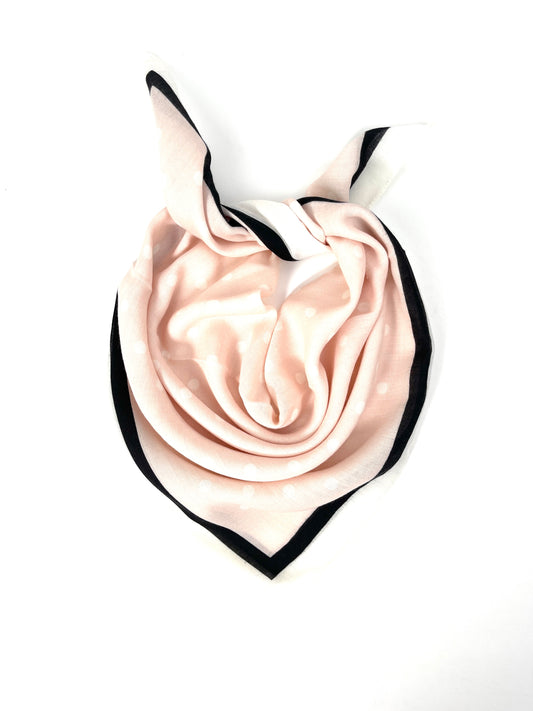 (3€ pièce) LOT DE 2 CARRÉ TISSÉ NOUVELLE TEXTURE 25310