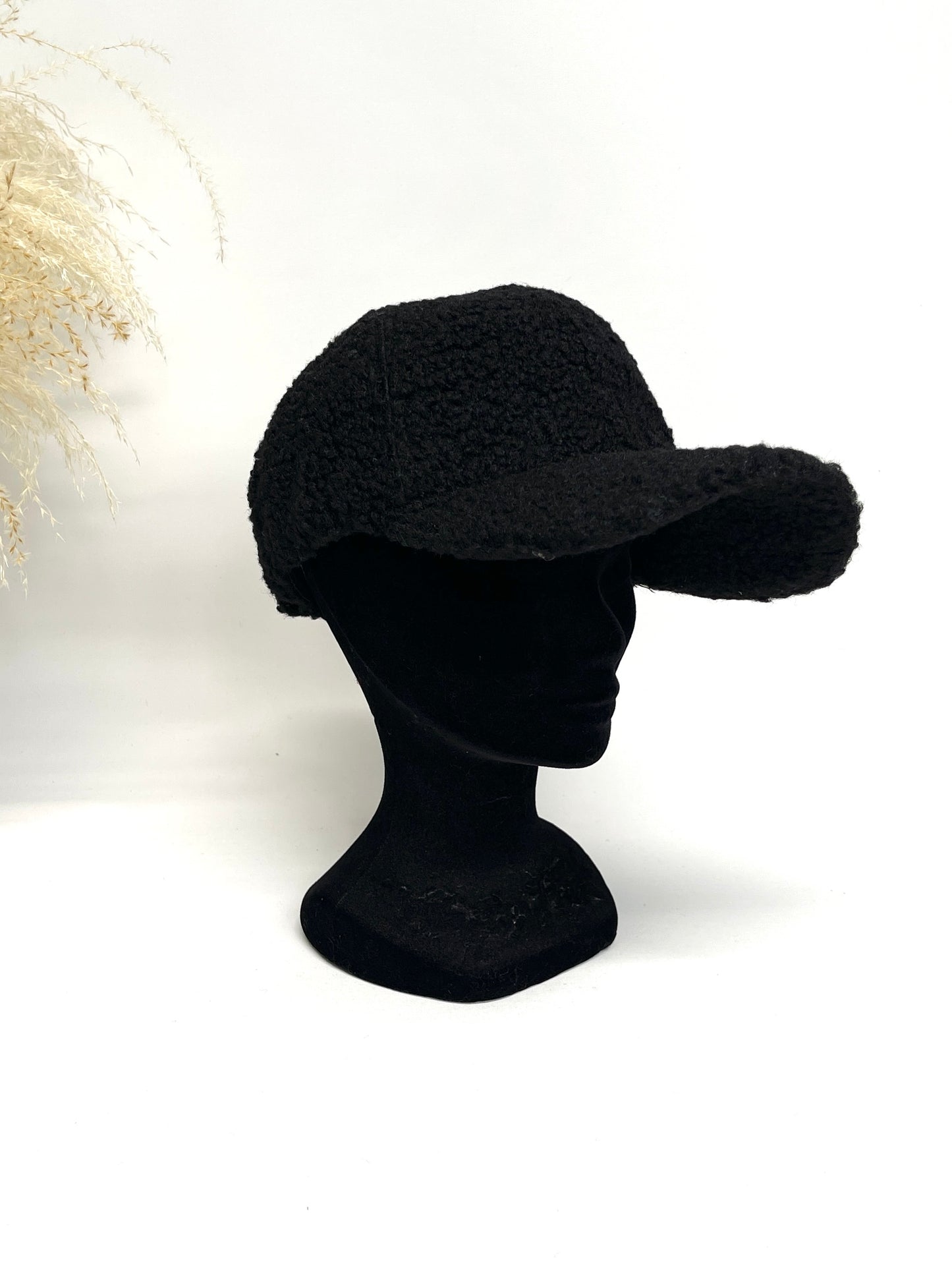 SOFT WINTER FURRY CAP CP2325