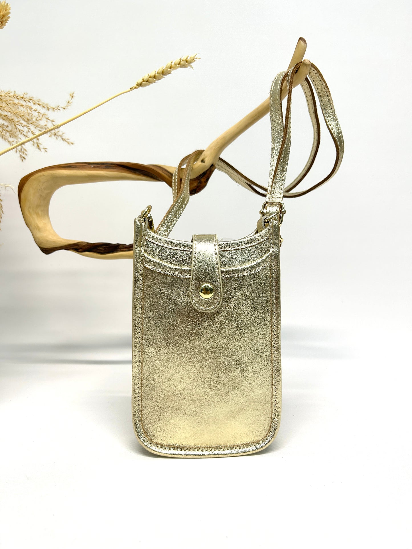 SARA TO GO ITALIAN LEATHER PHONE CASE